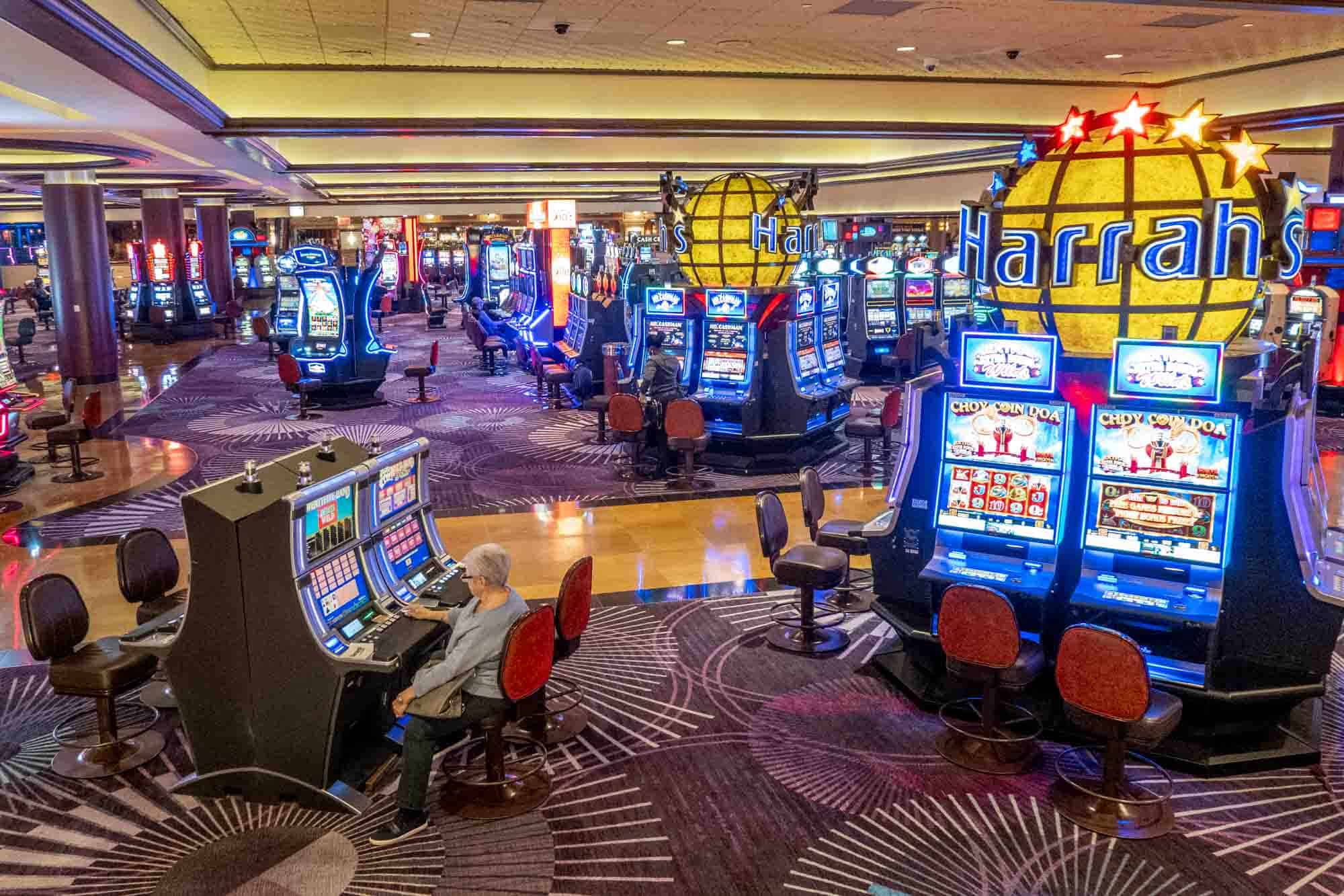 Slot Oyunları Dünyasına Giriş: İpuçları ve Stratejiler